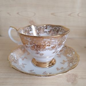 Gorgeous Royal Albert Gold Gilded Grapevine Teacup and Saucer